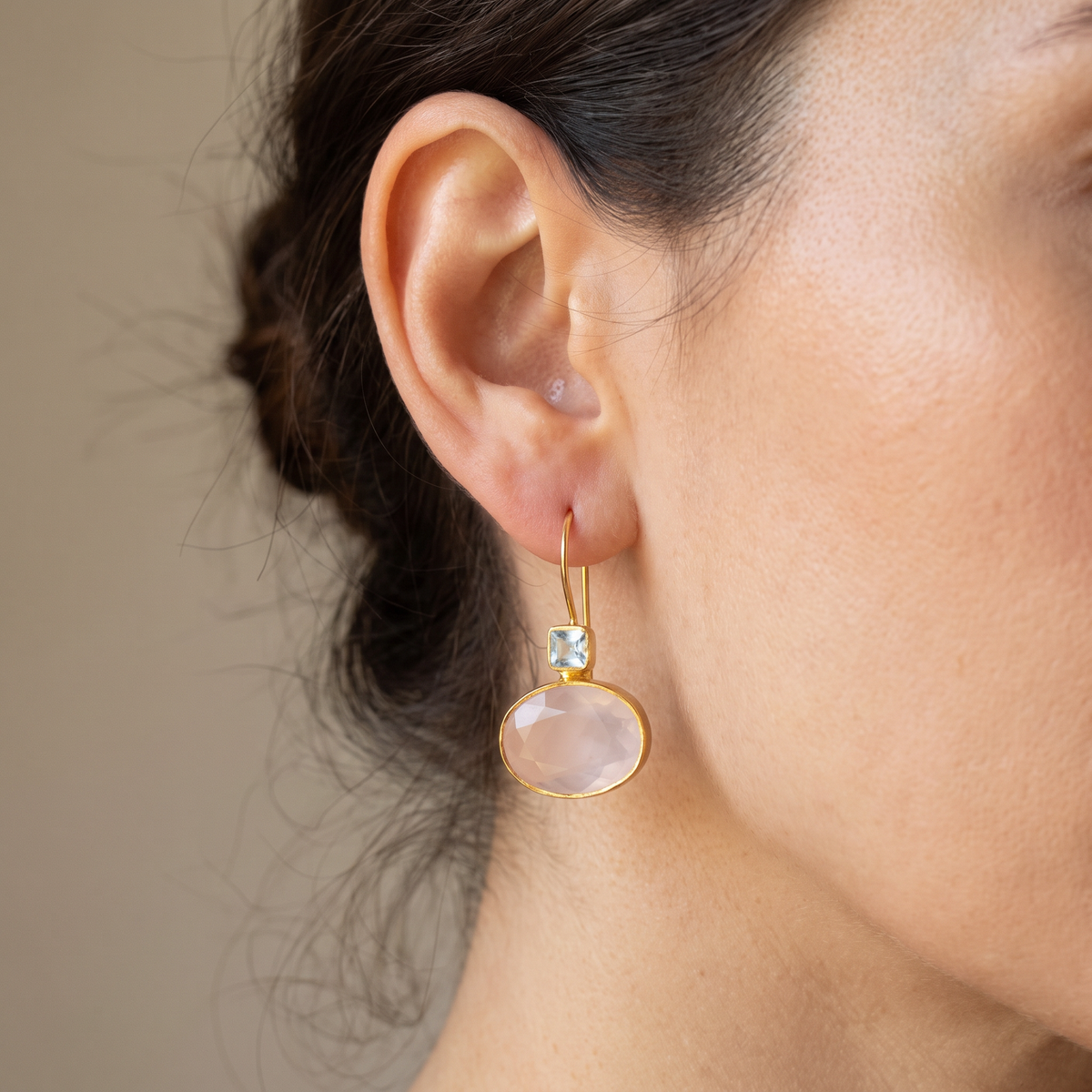 Emerald – Vintage earrings with green crystals