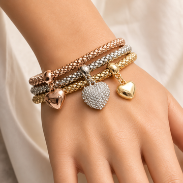 Aria – Metal bracelet with solid hearts