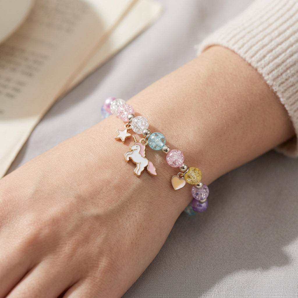 Dreamy - Pearl bracelet with unicorn charm