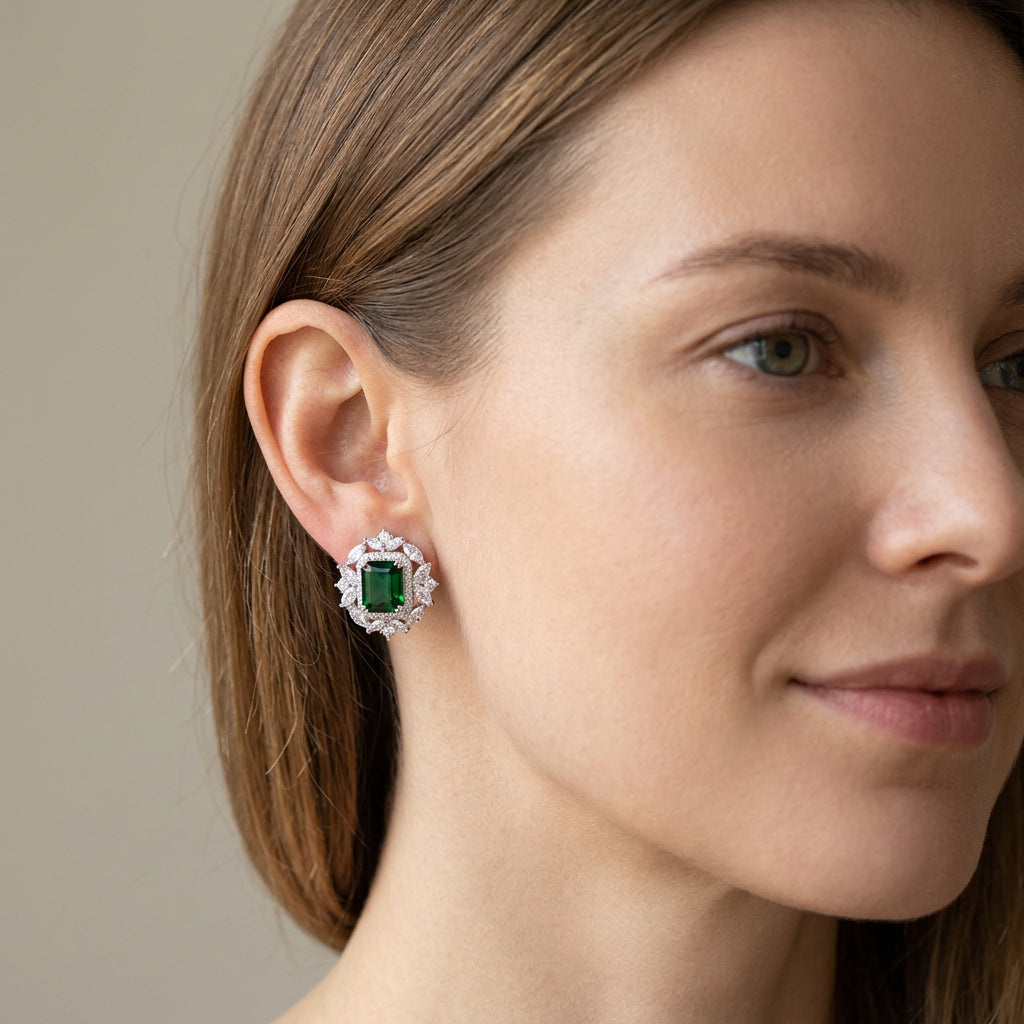 Vivessa – Earrings in Gold