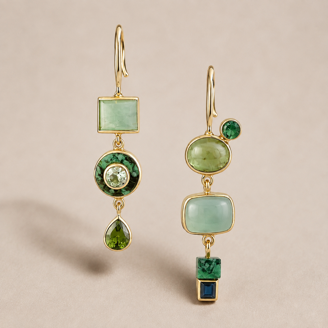 Nerida – Green Vintage Dangling Earrings