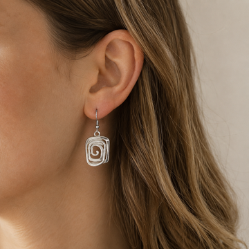 Kaia – Boho Earrings in Silver with Spiral Design