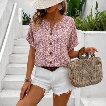 Lina - Summery Top with Floral Pattern and Feminine Touch