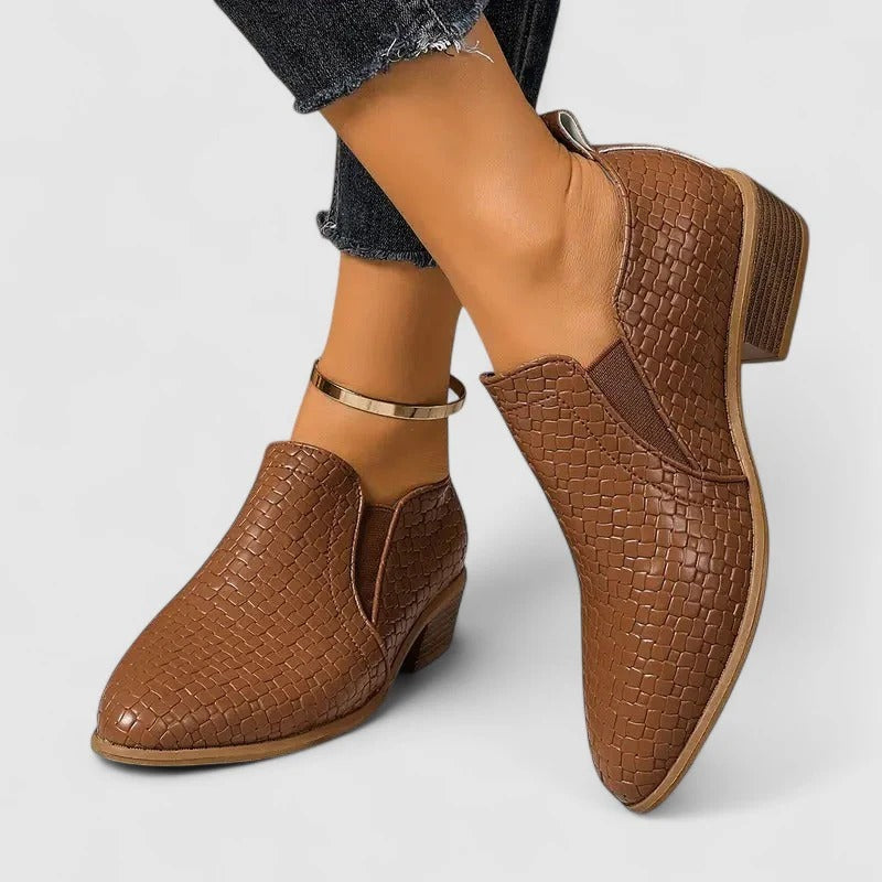 Ellie - Pointed Toe Bold Loafers