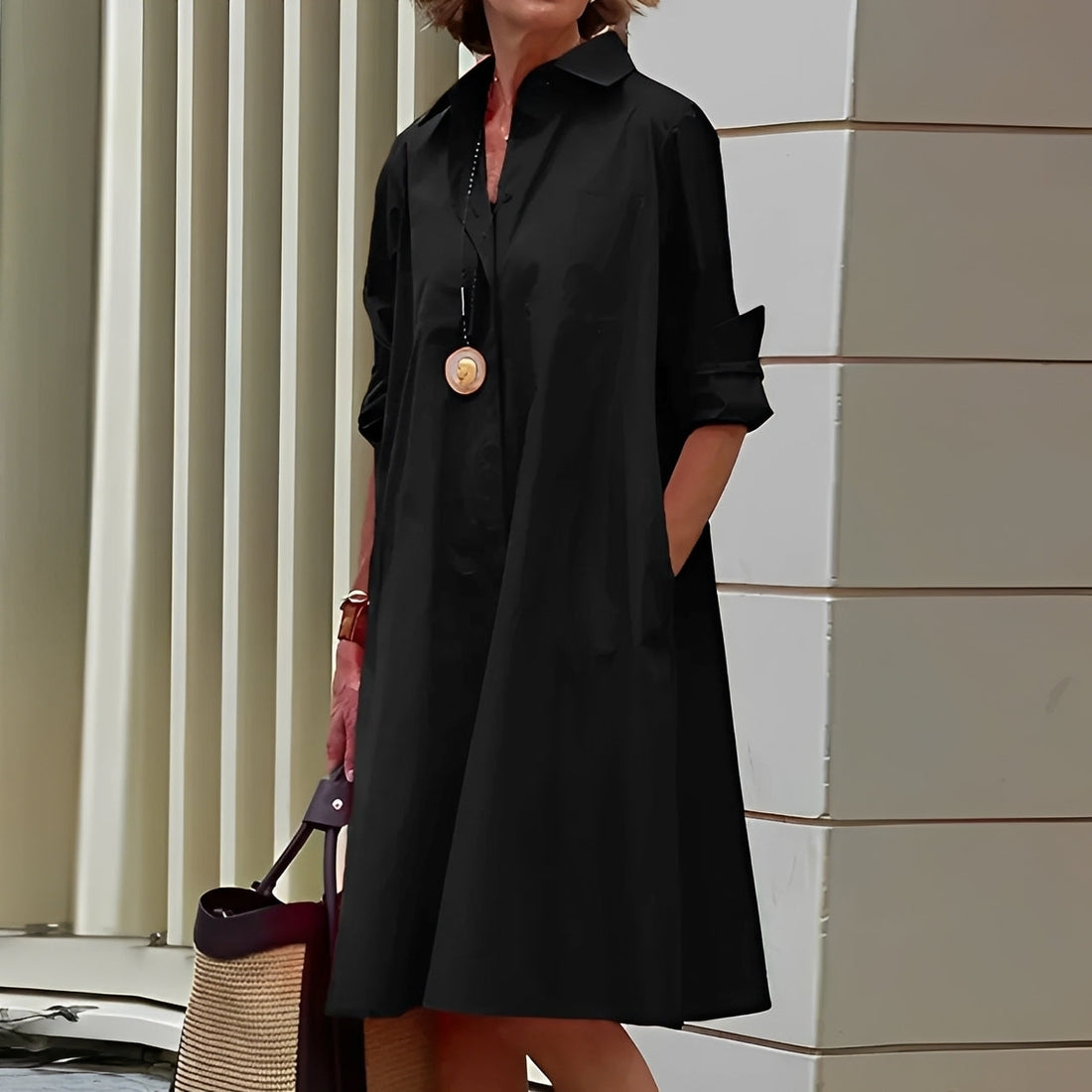 Alissa - Loose and comfortable midi dress for women