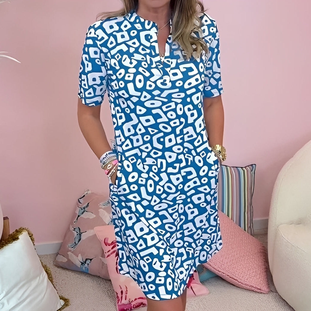 Emelia - Trendy V-neck Dress