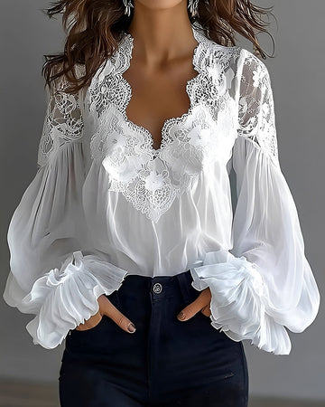 Kim - Chic V-Neck Blouse