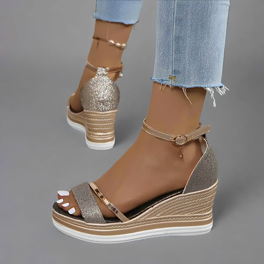 Mildred - Trendy Sandals with Buckle