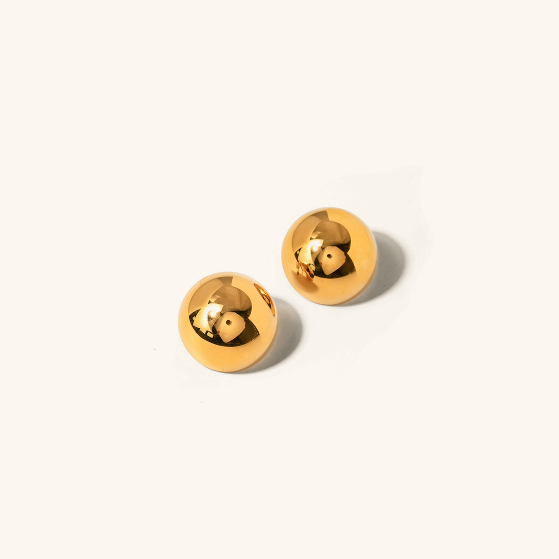 Maelis – Glam Sphere Earrings