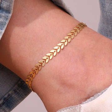 Sisi – Anklet with Golden Leaves