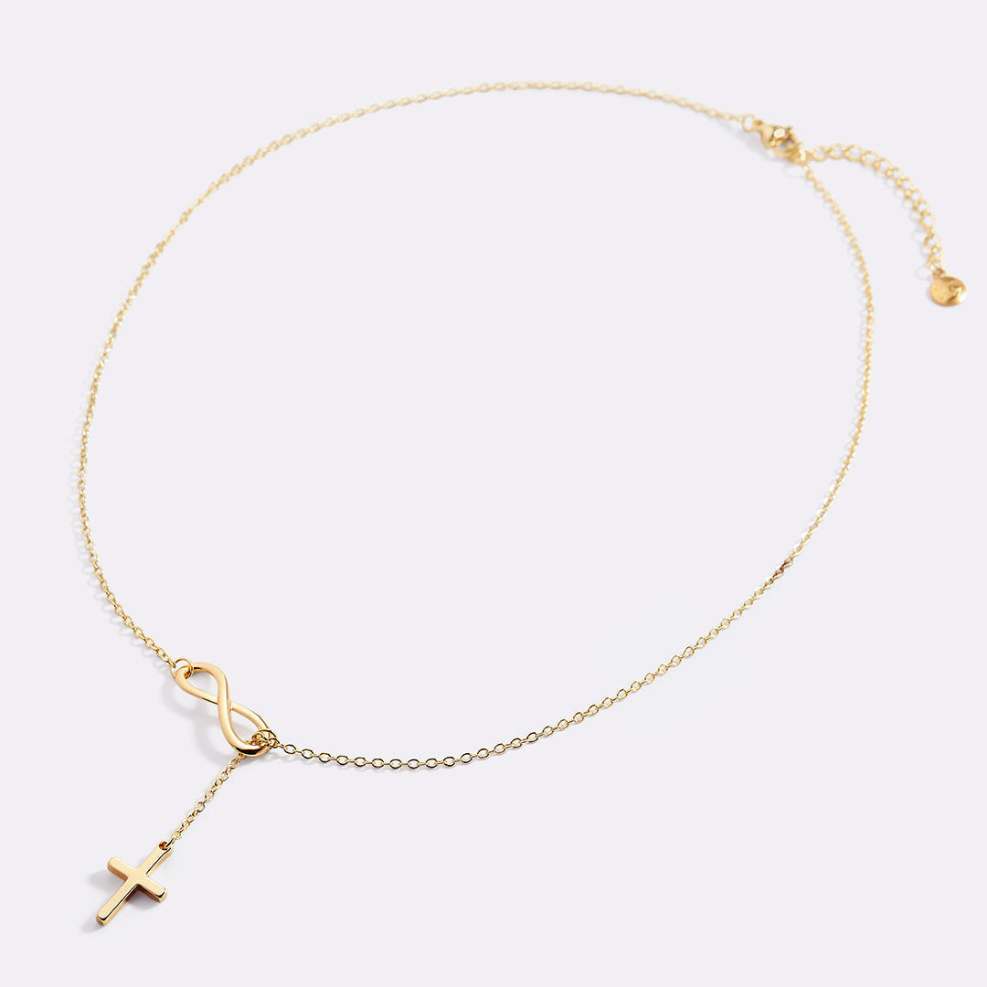 Yuna – Necklace with infinite cross pendant