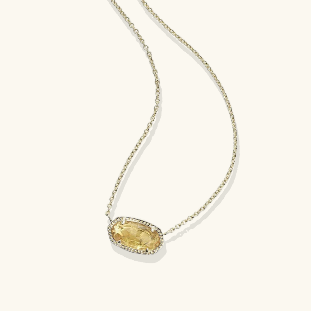 Viya – Elegant chain with symbolic detail