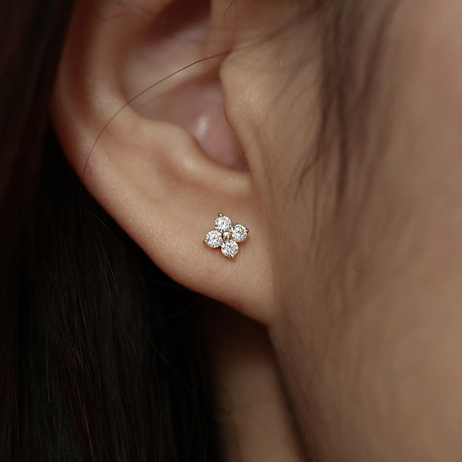 Mia – Bright Crystal Earrings