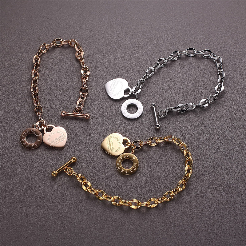 Alessia – Trendy female bracelet