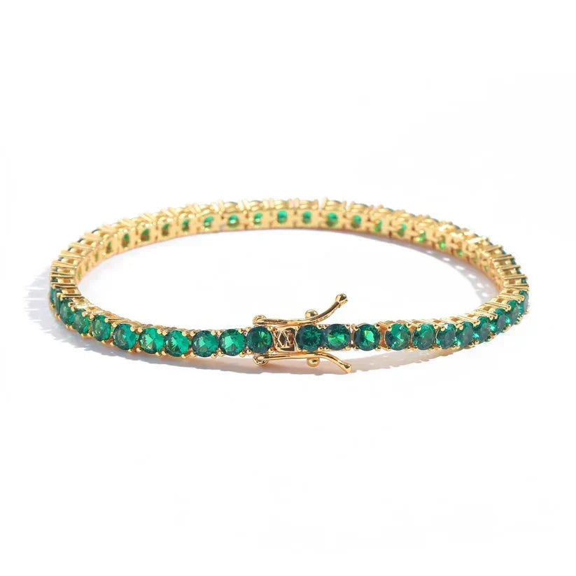 Aliona – Elegant Virelli Golden Bracelet