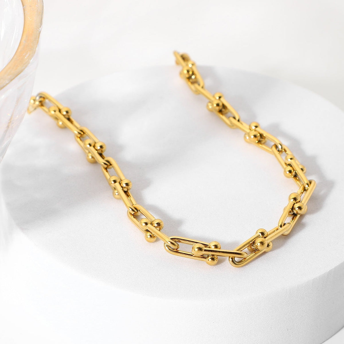 Thick Gold Necklace in Cascade