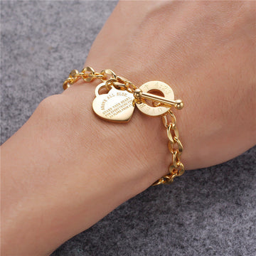 Alessia – Trendy female bracelet