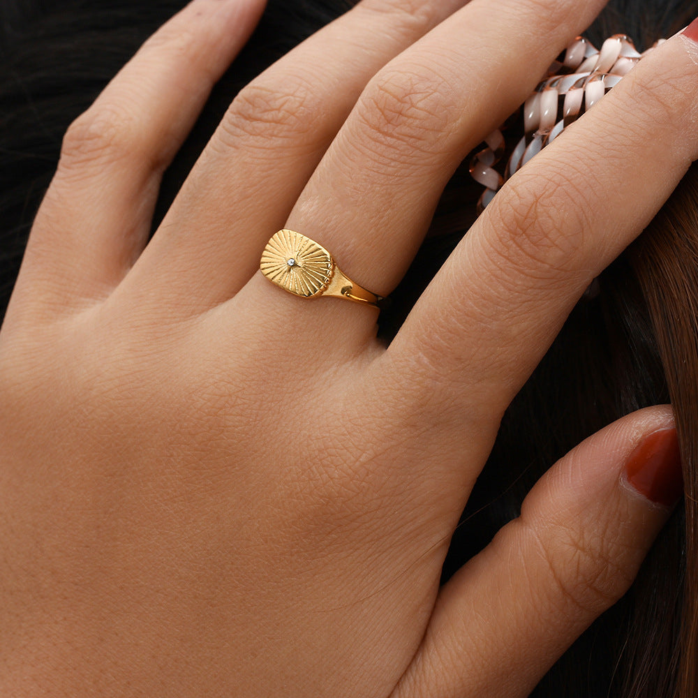Aglaia - Golden Sun Ring