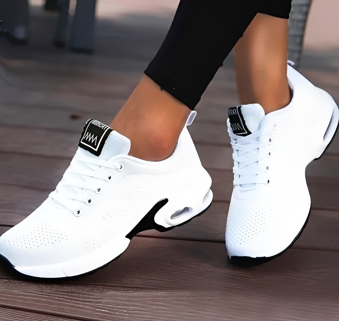 Debby – Trendy and Comfortable Women's Shoes