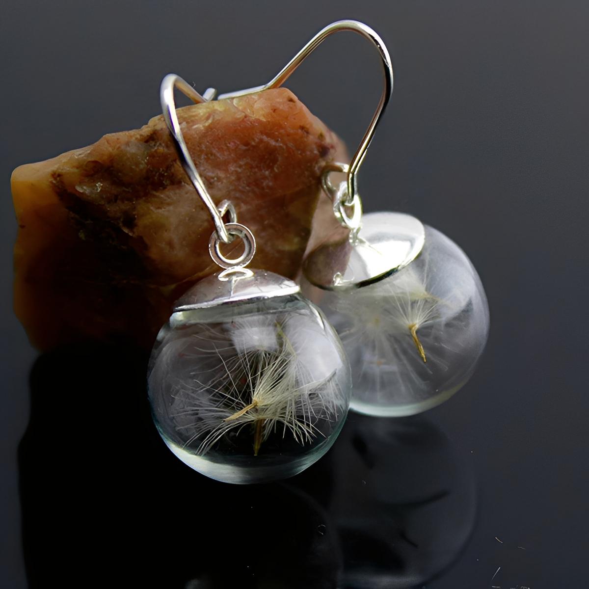 Liora – Silver earrings with dandelion design