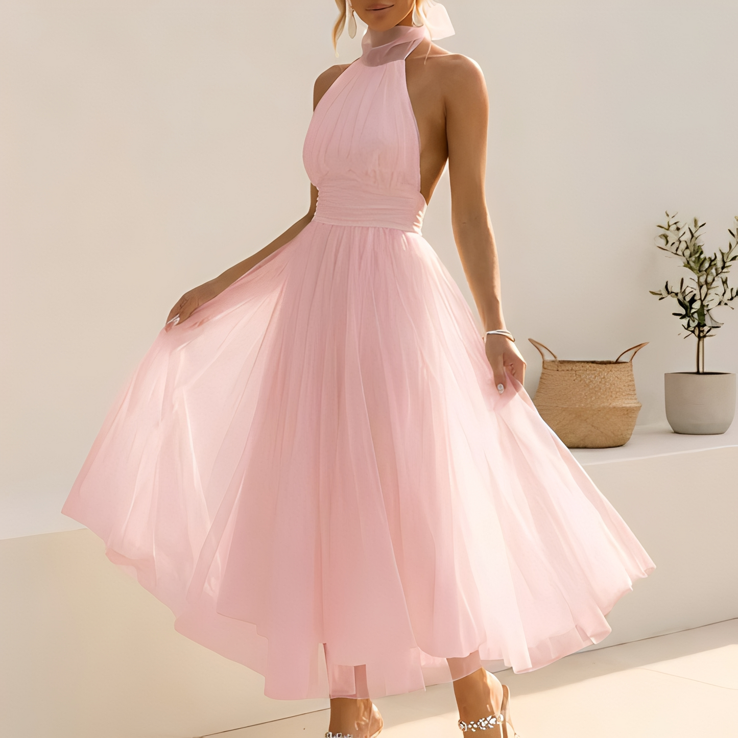 Neneta - A chic and elegant women's dress