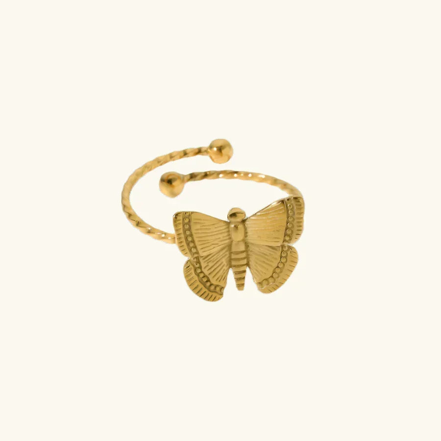 Alina – Elegant Butterfly Ring