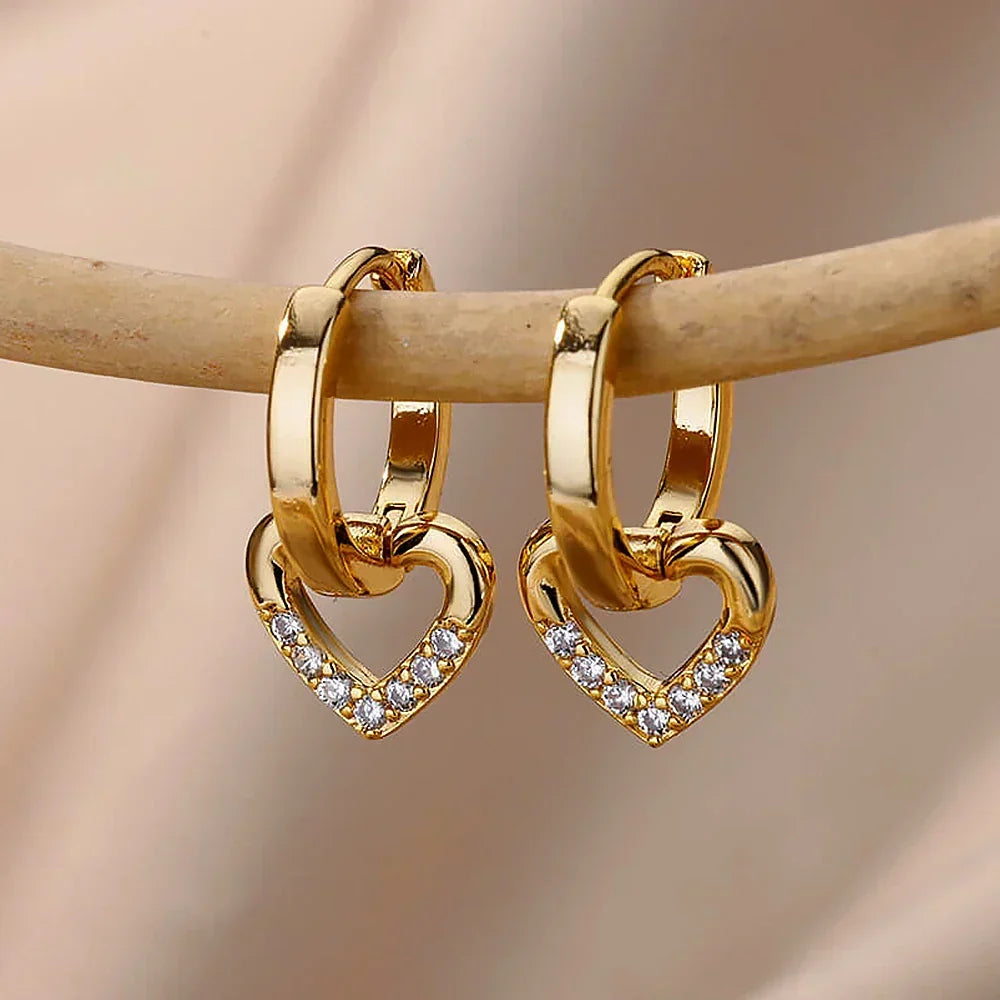 Ariane – Heart Earrings in Circle