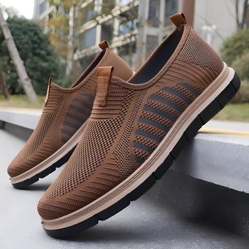 Henrick - Trendy slip-on sneakers for men