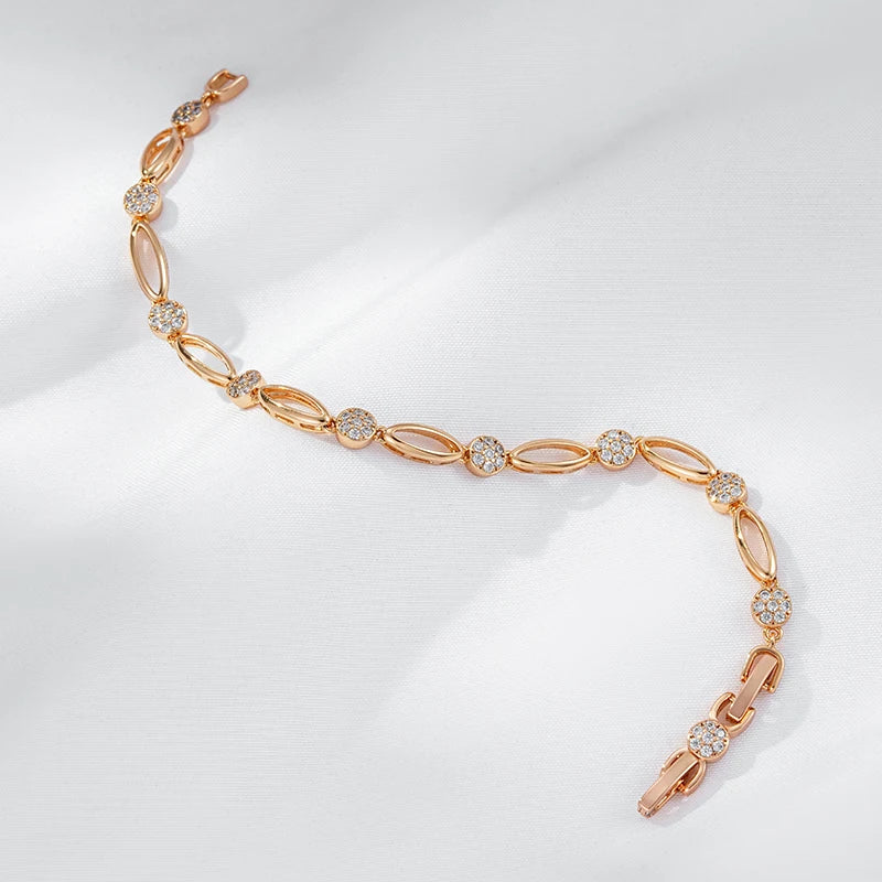 Maelis – Bracelet of Elongated Links