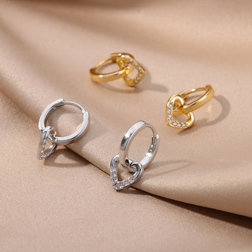 Ariane – Heart Earrings in Circle