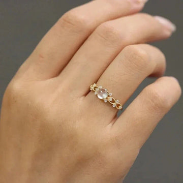 Sienna – Hand-set Moonstone Ring