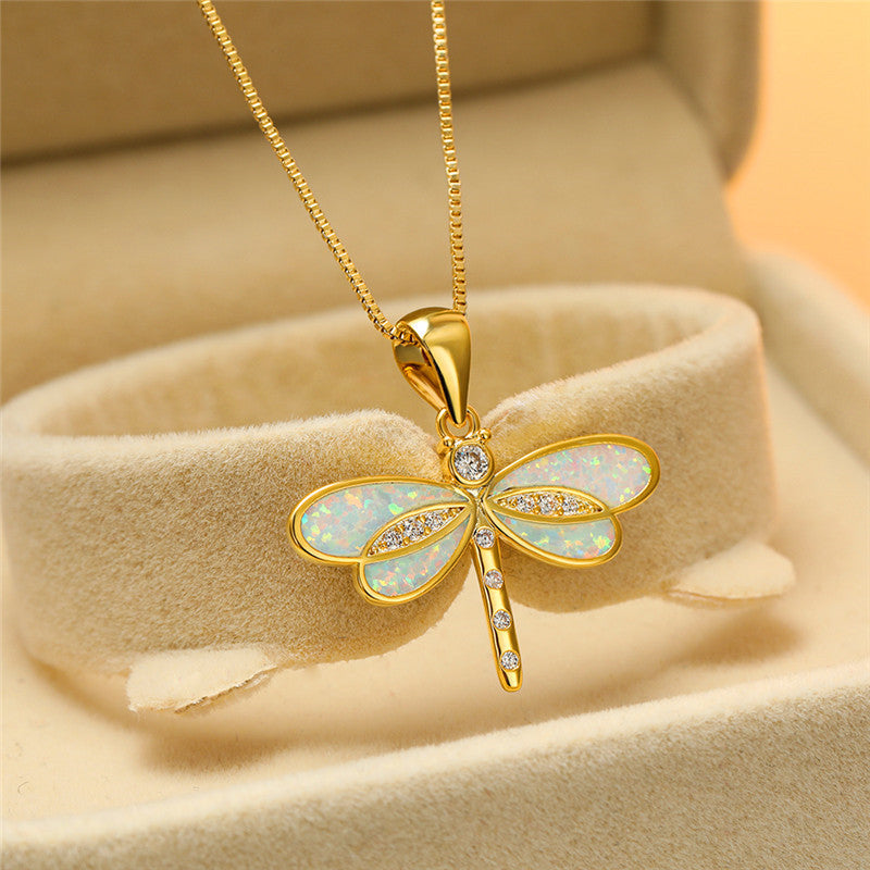 Siena – Necklace with dragonfly in gold with opal