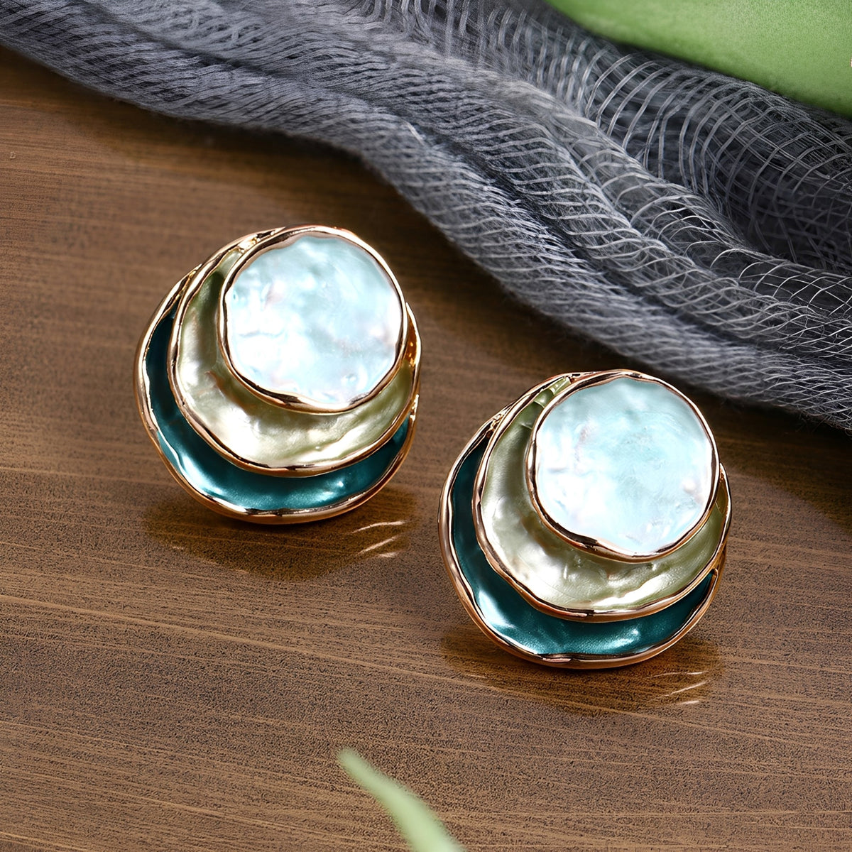 Mireya – Round Vintage Earrings Hand-Painted in Layers