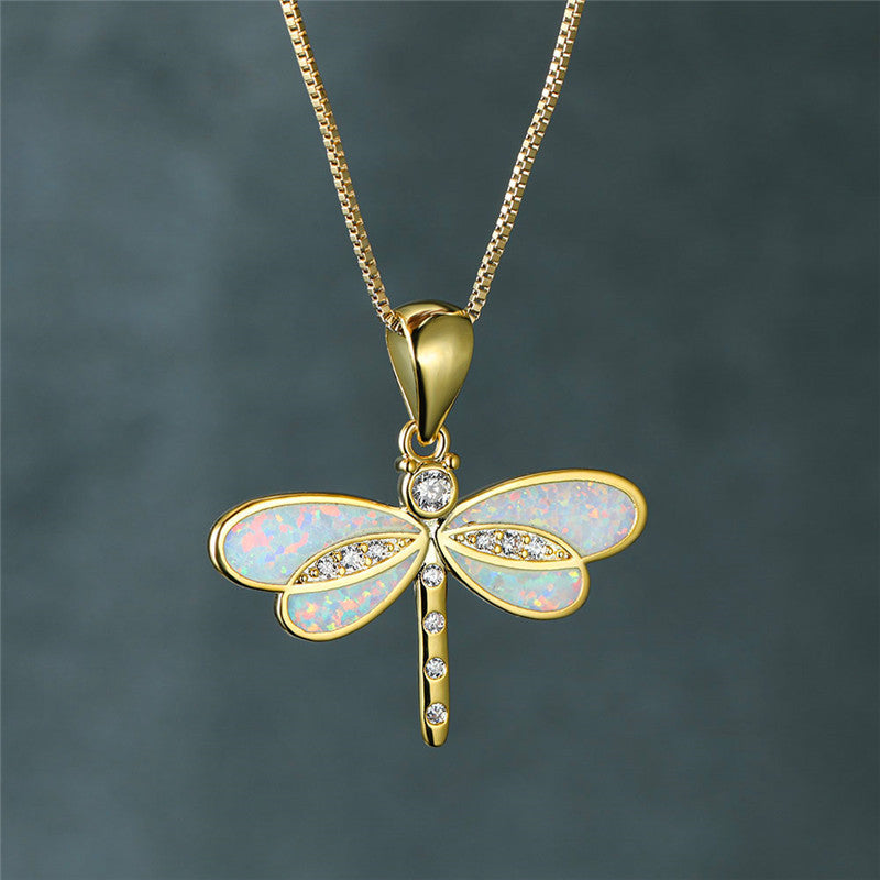 Siena – Necklace with dragonfly in gold with opal
