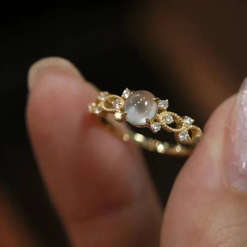 Sienna – Hand-set Moonstone Ring