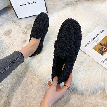 Azida - Comfortable and Chic Shoes