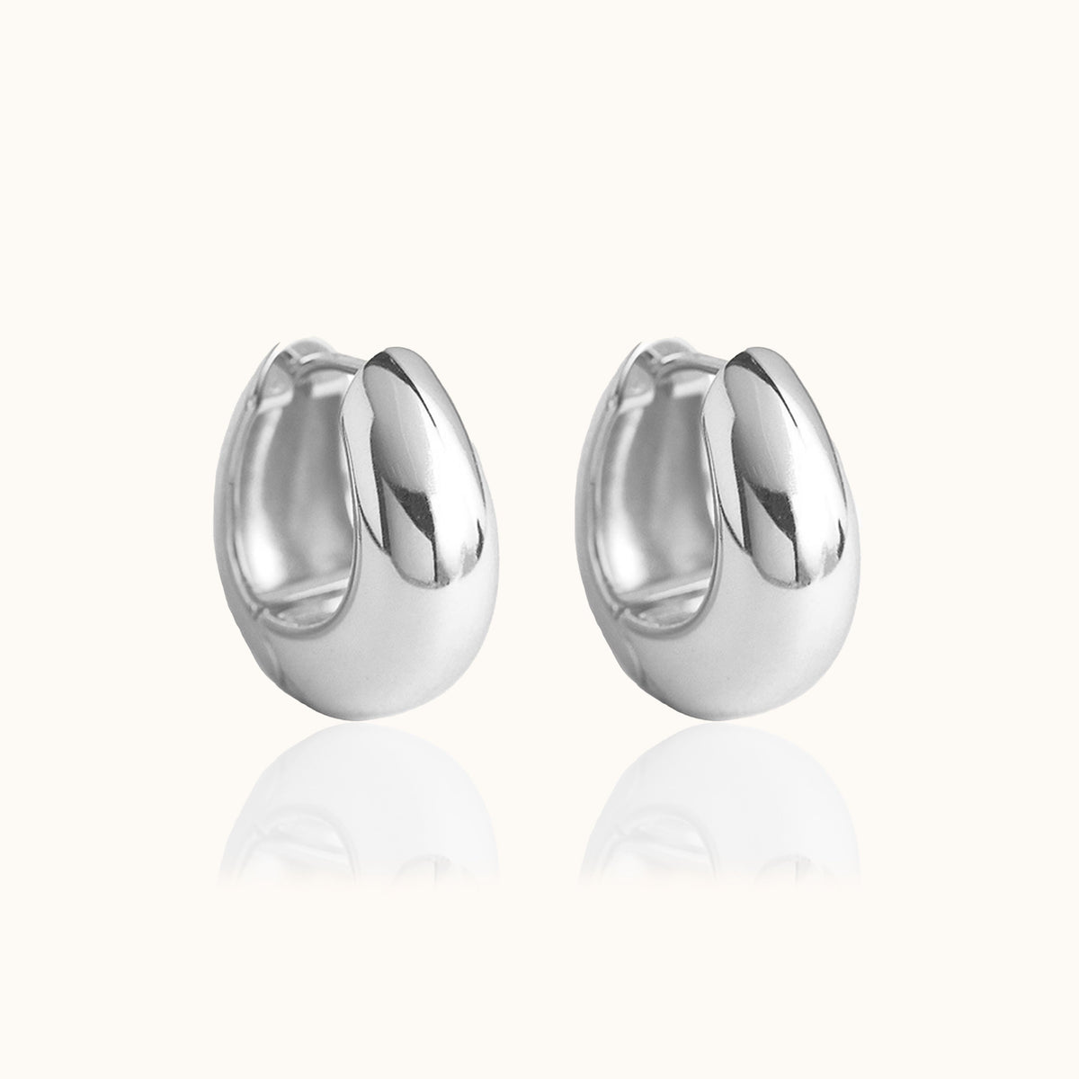 Iseul - Thick Huggie Hoops