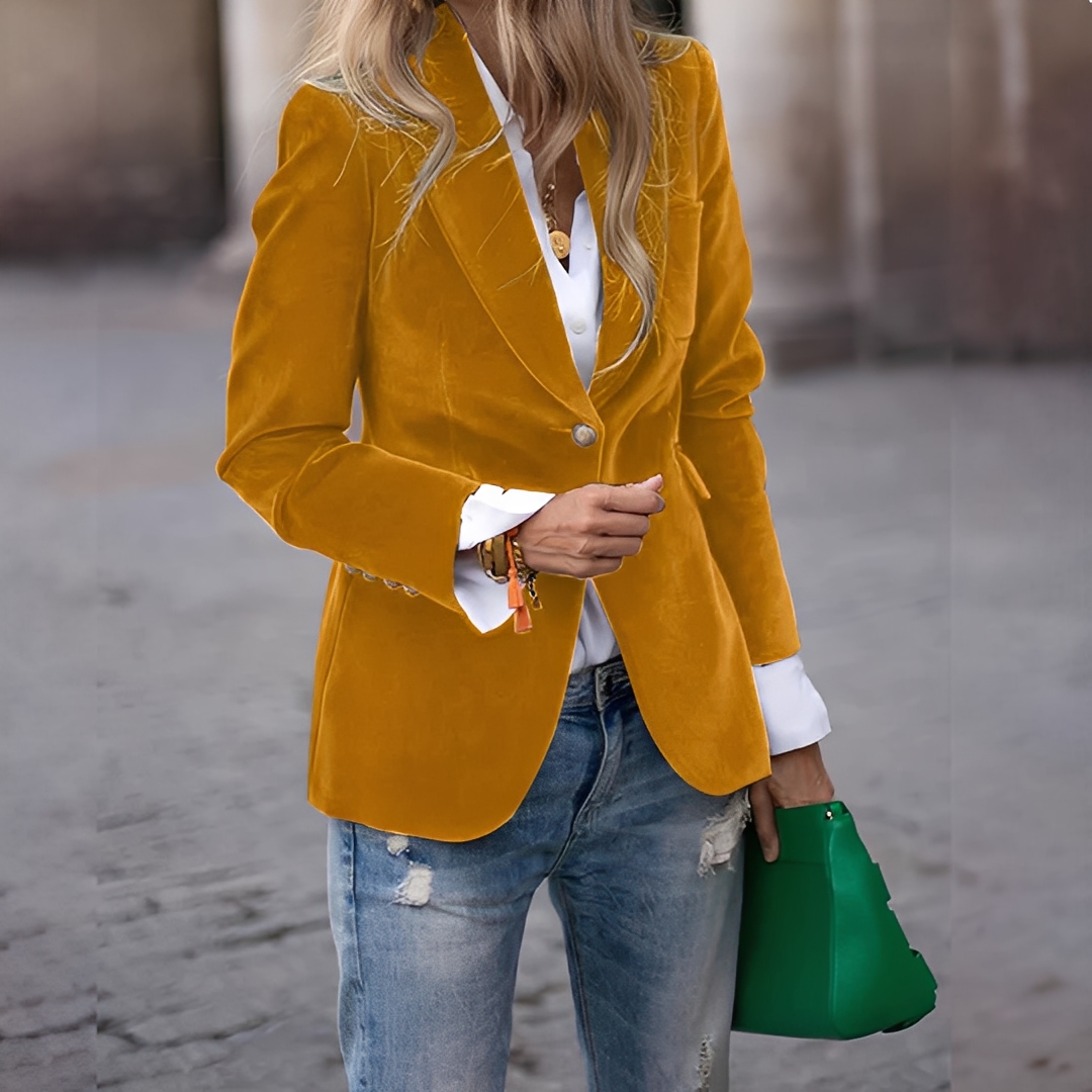 Lyliane - Casual women's jacket with buttons