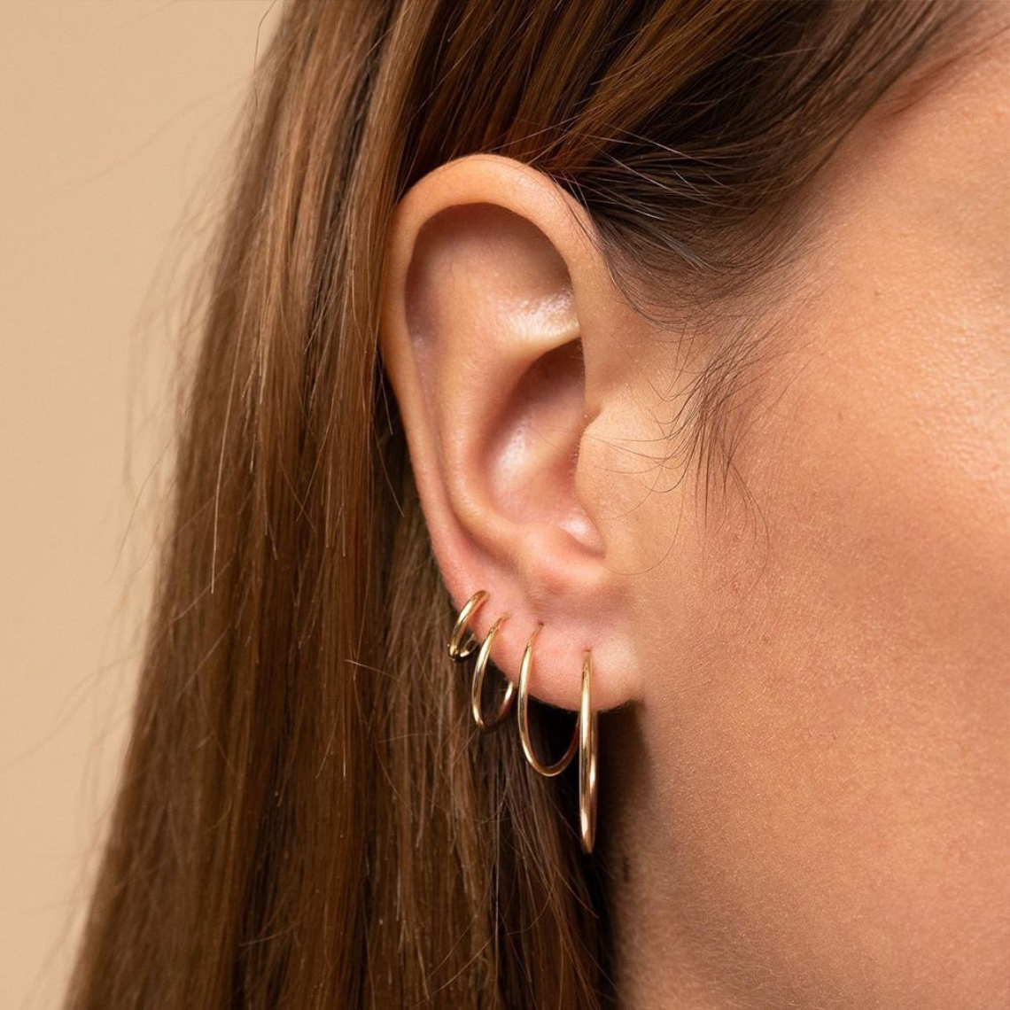Light hoops - Elegant earrings (set of 4)