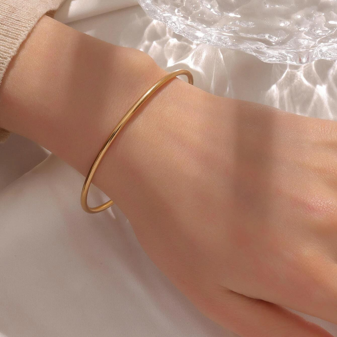 Classic bracelet - Gold slip-on