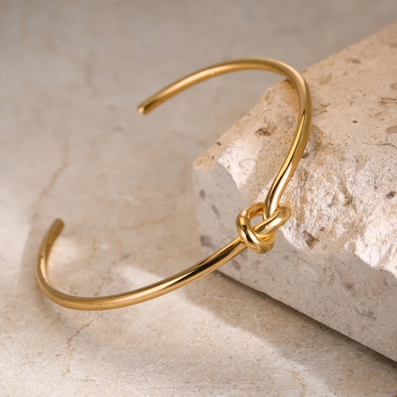 Inaya – Vintage Bracelet with Adjustable Knot
