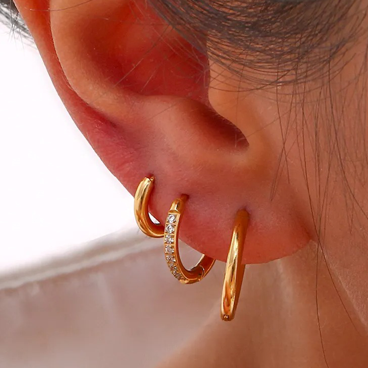 Jane – Huggie Hoops with Shiny Details