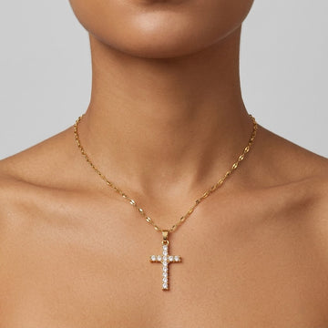 Noah – Elegant collar with cross