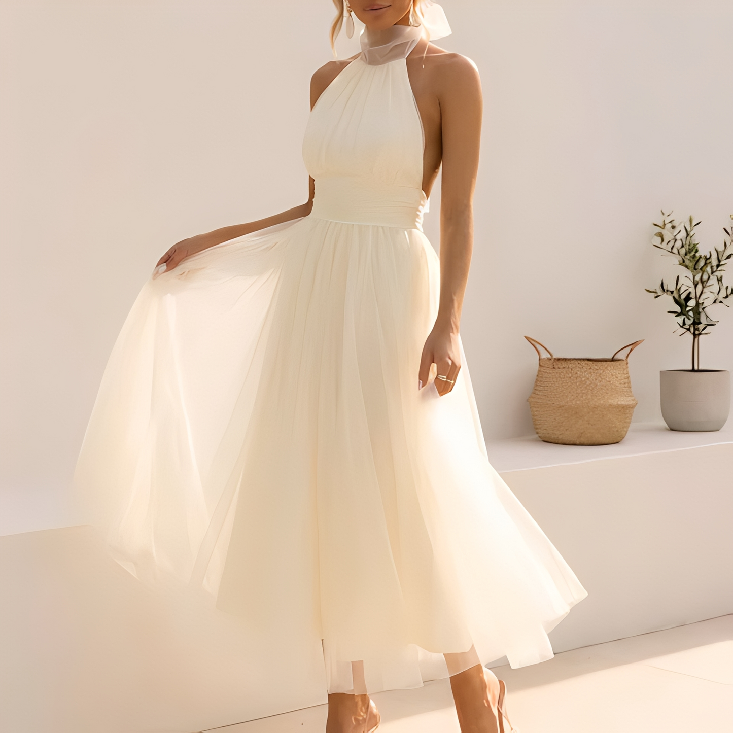 Neneta - A chic and elegant women's dress