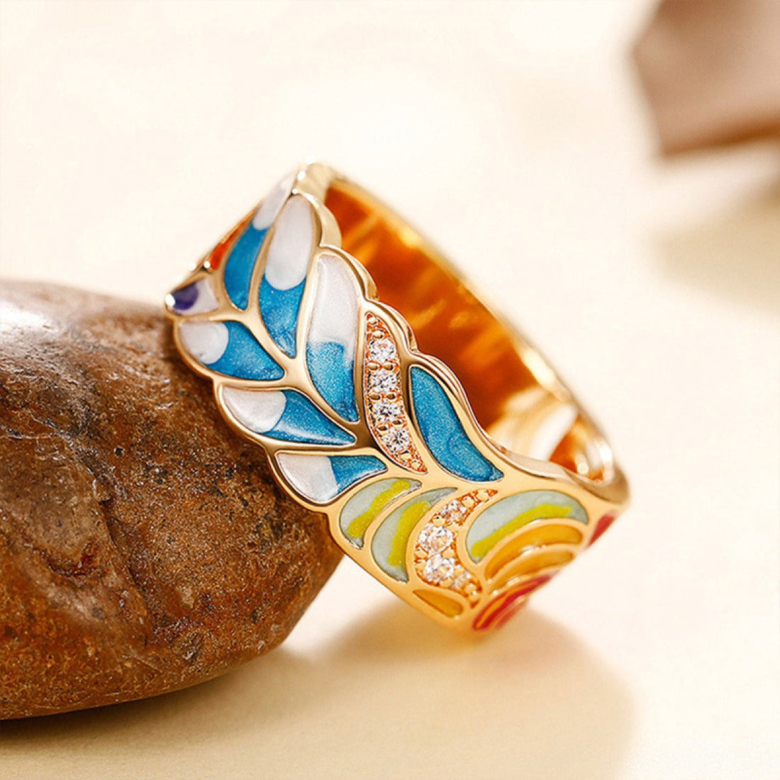 Isolde – Ring with Hand-Painted Flowers