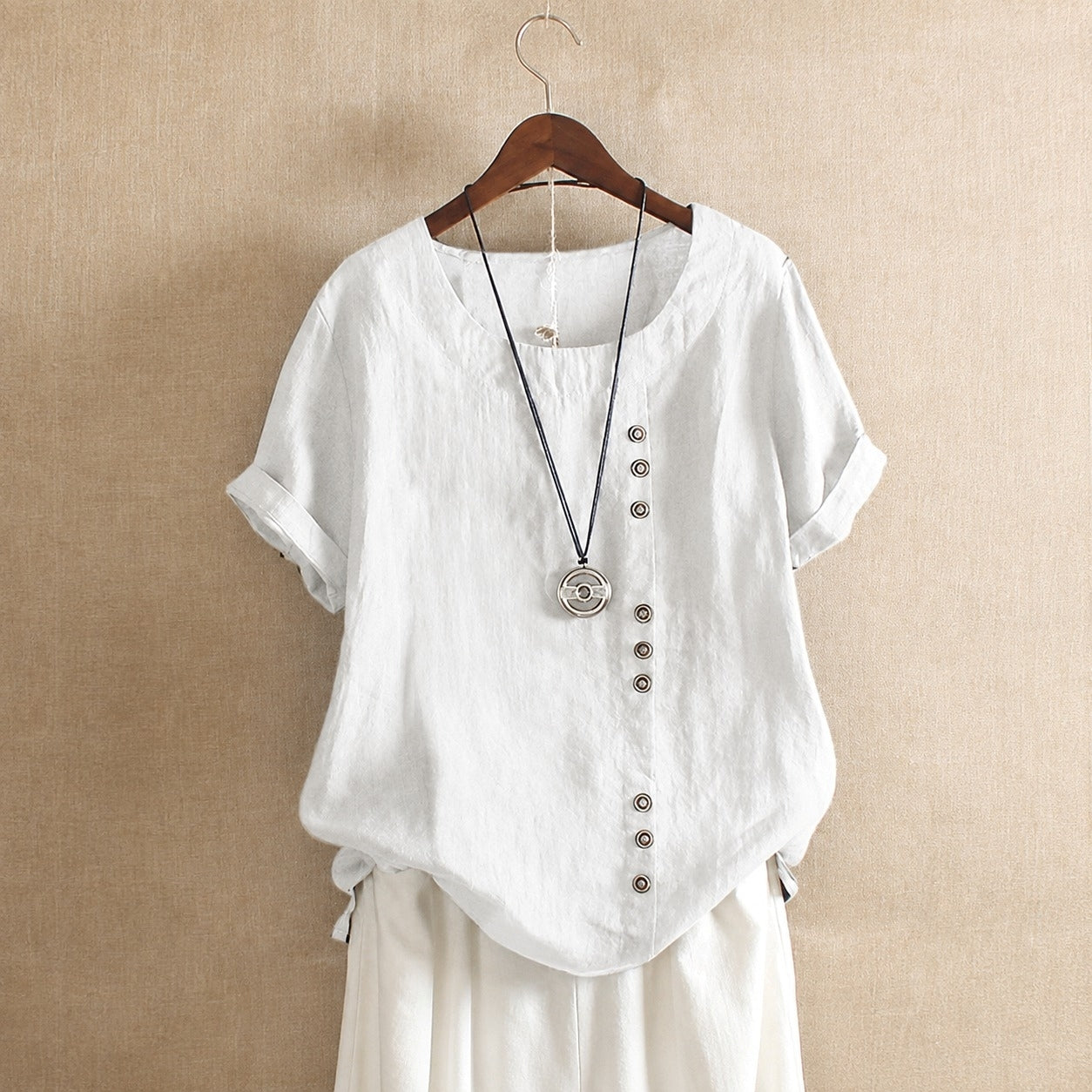 Julianny - Short-sleeved blouse with buttons