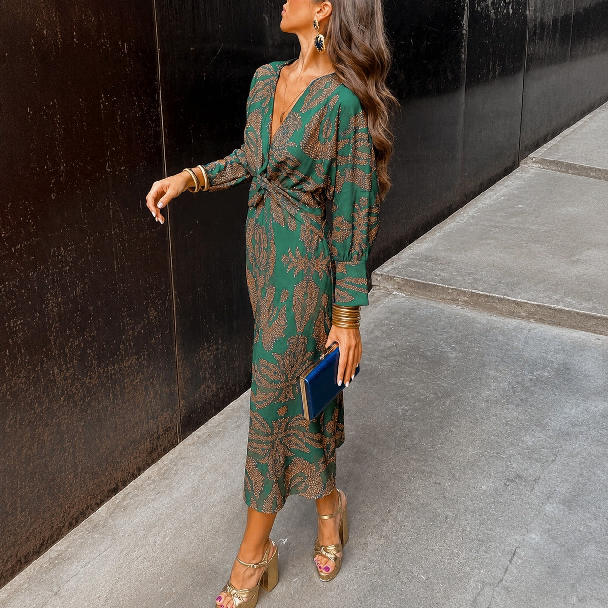 Grace - Elegant Dress with Floral Pattern and Bow