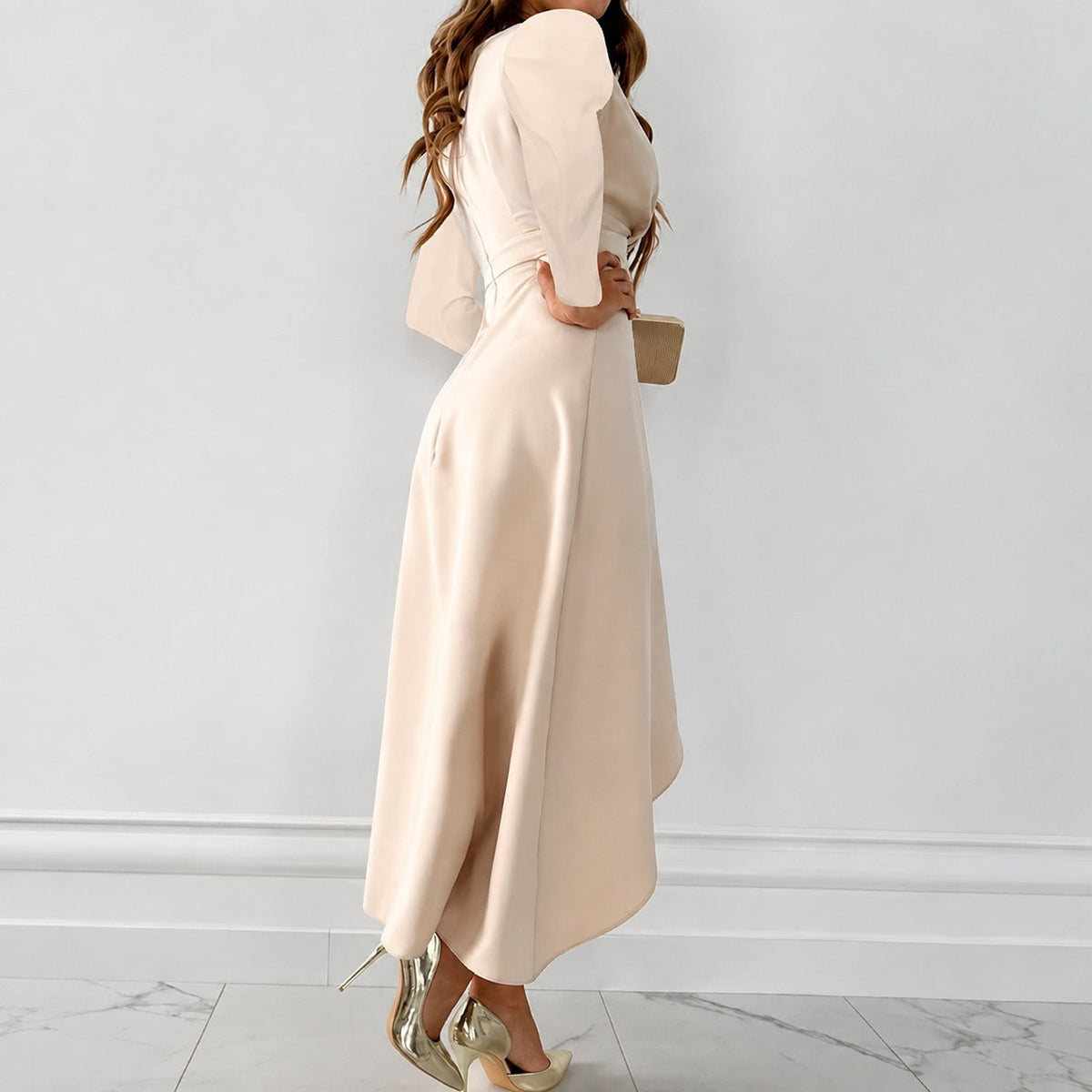 Shannon - Elegant long-sleeve dress with pleats