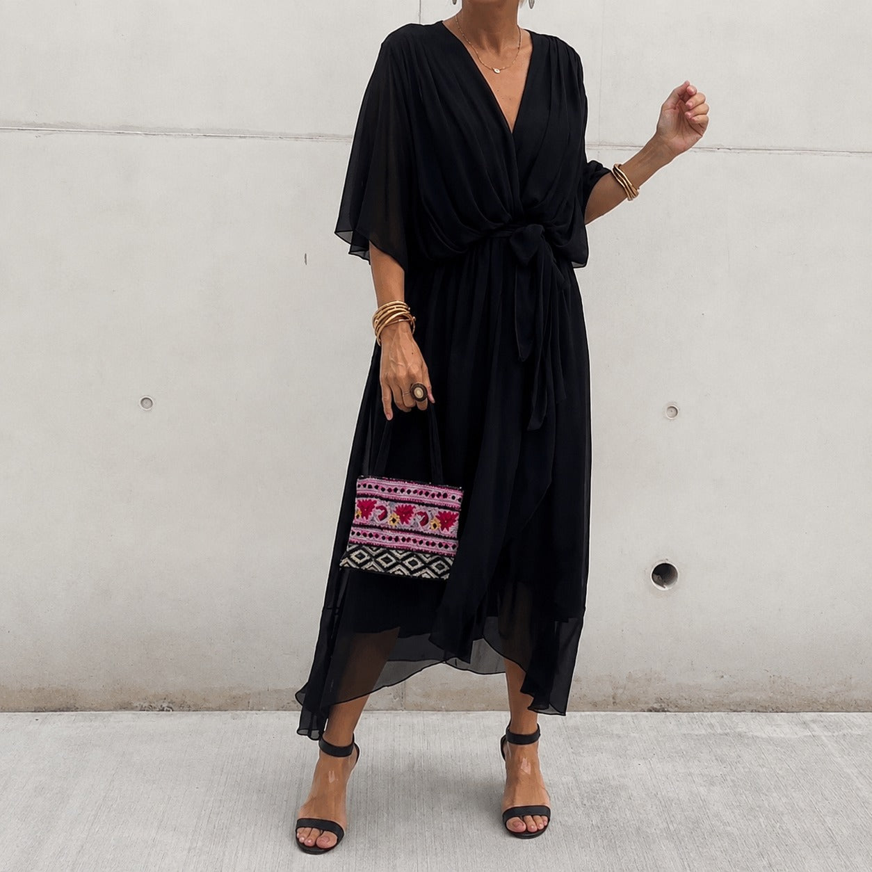 Loisa - Airy dress with V-neck