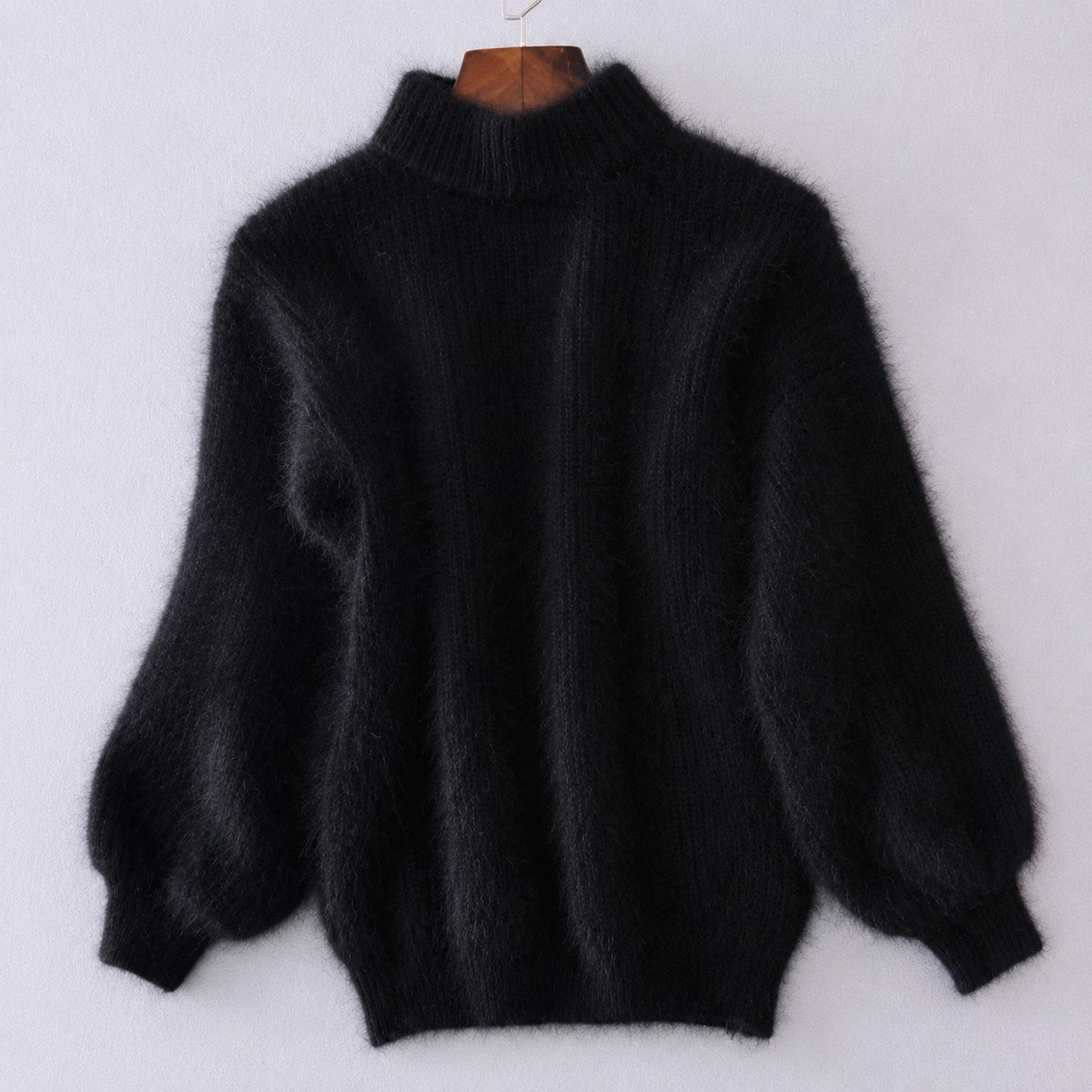 Brenda - Timeless relaxed sweater